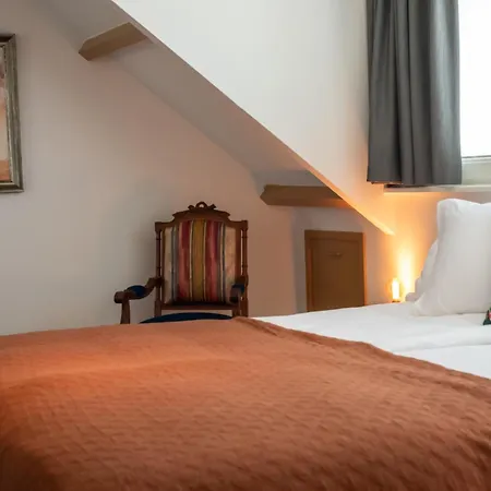 Heerehuys Lisse-3